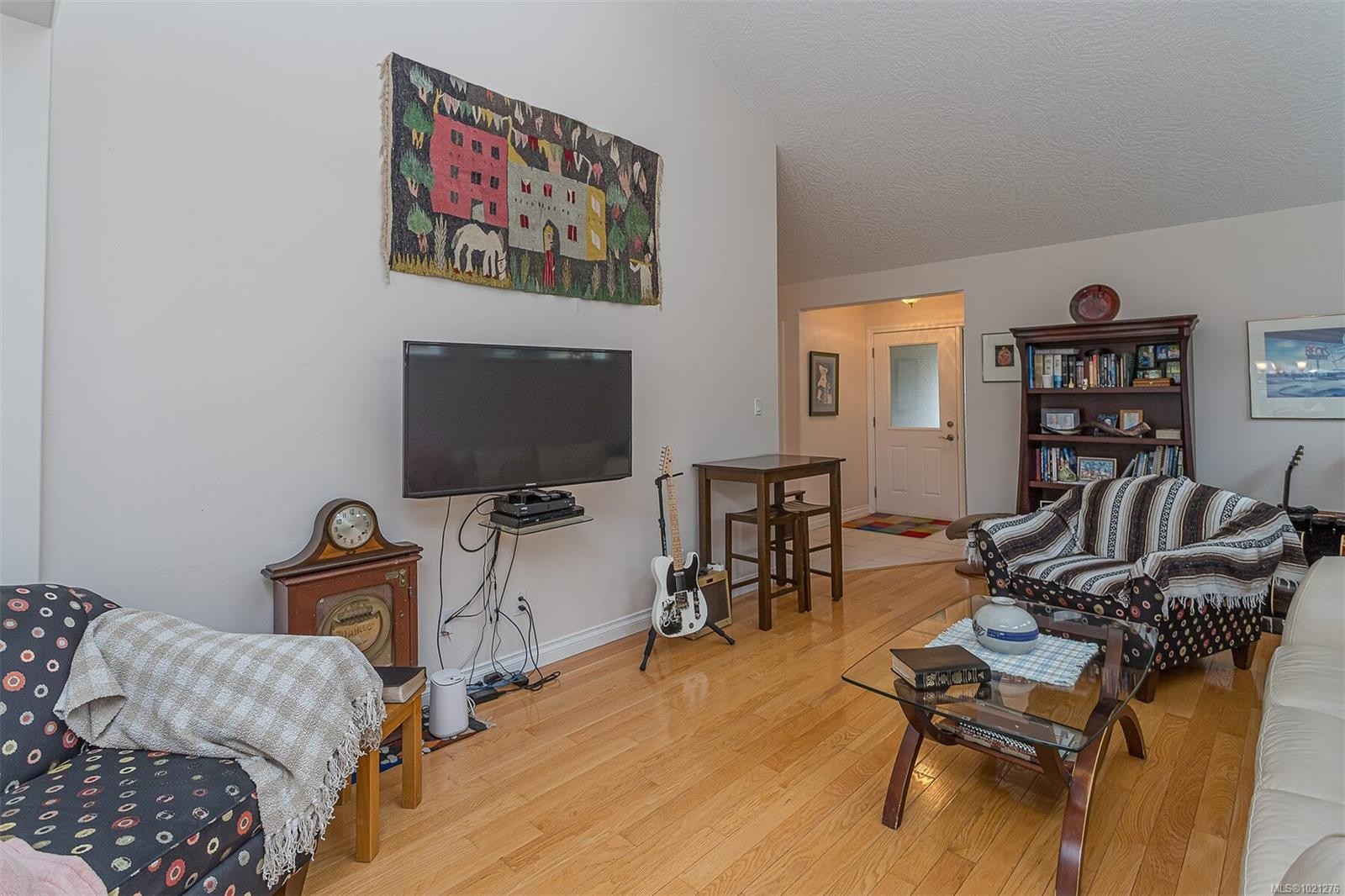 1914 Maple Ave South, Sooke, BC