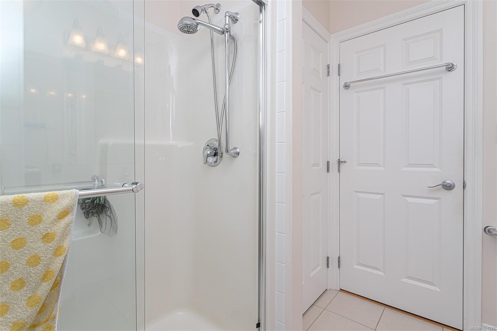 1914 Maple Ave South, Sooke, BC