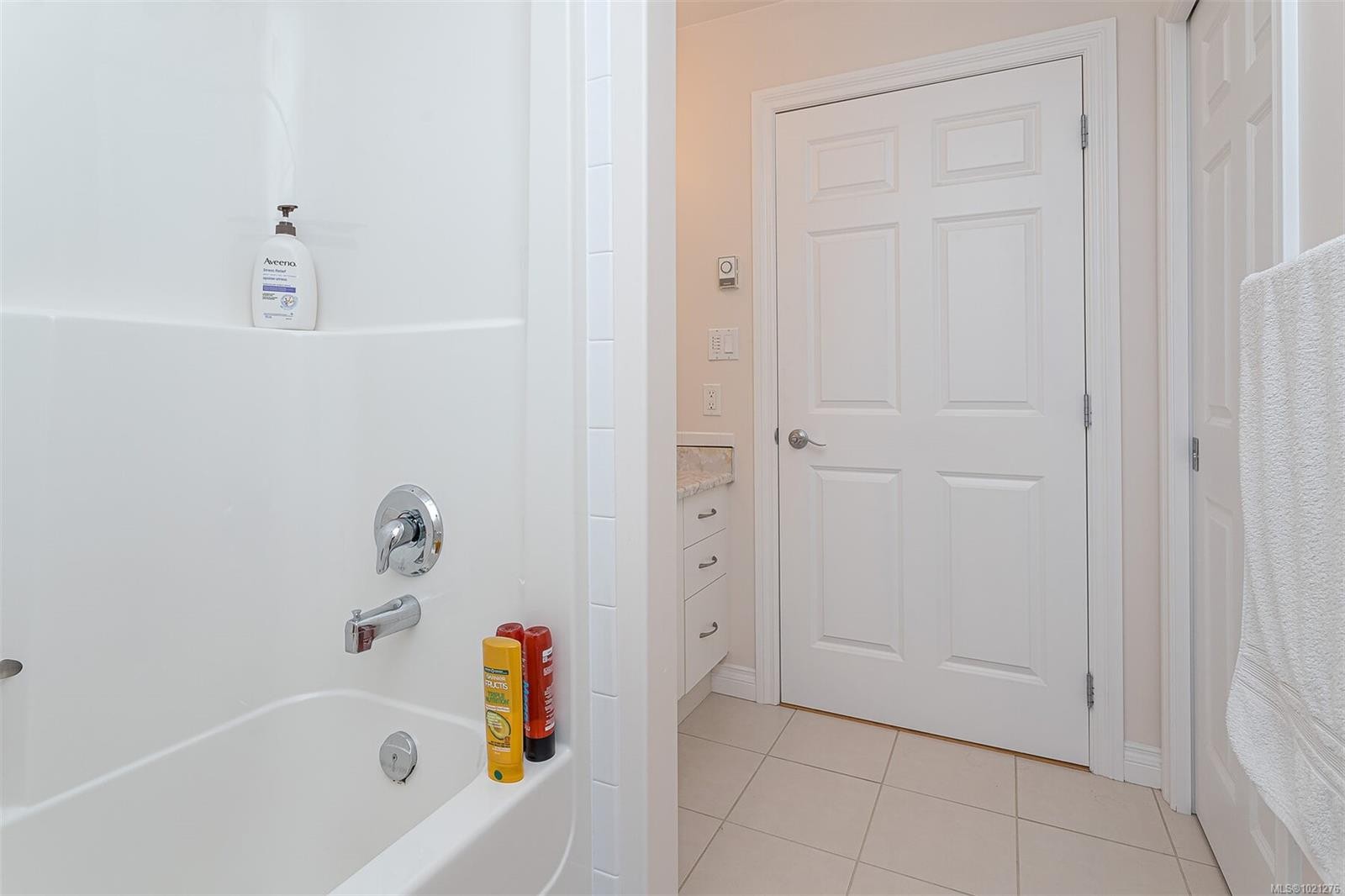 1914 Maple Ave South, Sooke, BC