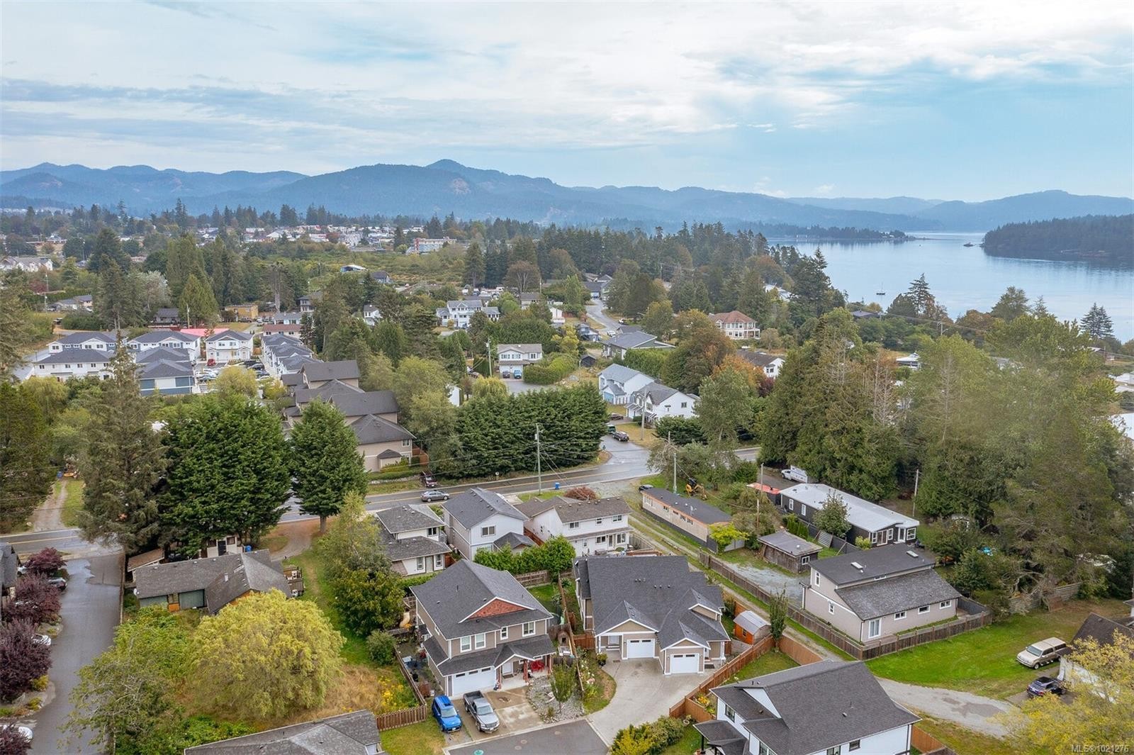 1914 Maple Ave South, Sooke, BC