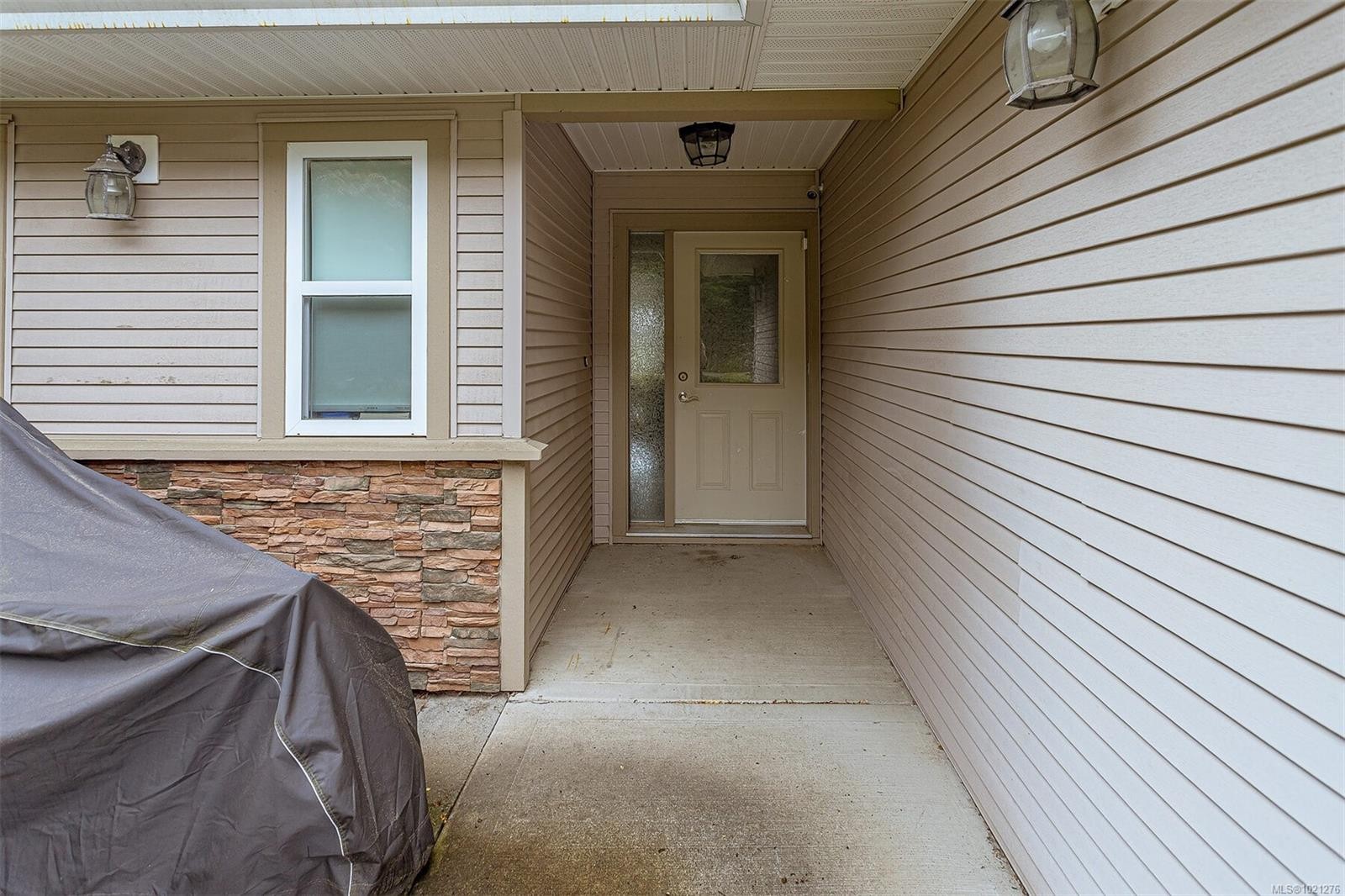 1914 Maple Ave South, Sooke, BC