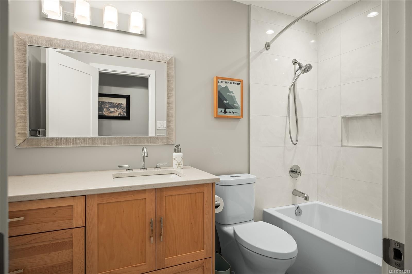 2860 Staffordshire Terr, Nanaimo, BC