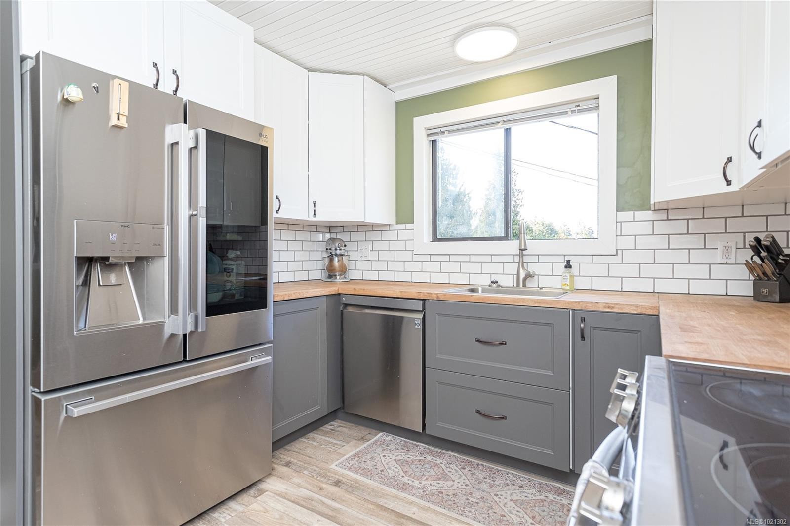 2462 Jeans Way, Nanaimo, BC