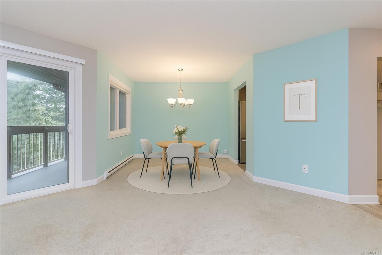 506-69 Gorge Rd West, Saanich, BC - Indoor