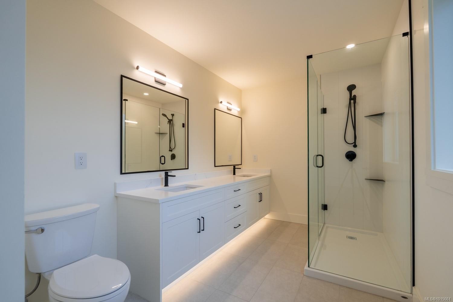 672 Sanderson Rd, Ladysmith, BC - Indoor Photo Showing Bathroom