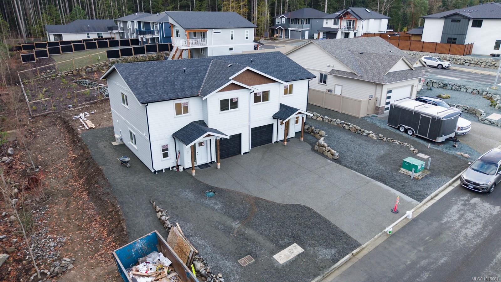 672 Sanderson Rd, Ladysmith, BC - Outdoor