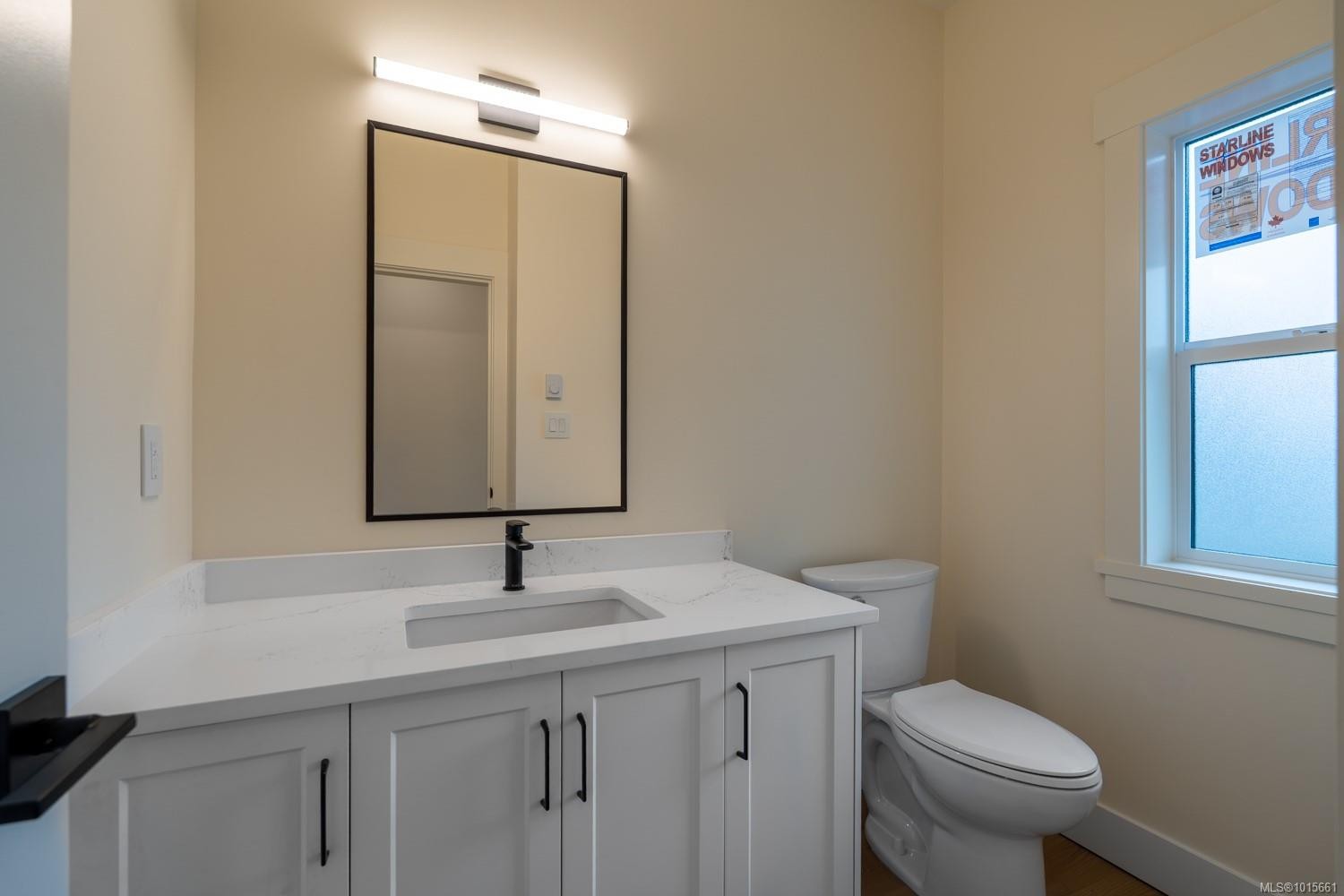 672 Sanderson Rd, Ladysmith, BC - Indoor Photo Showing Bathroom