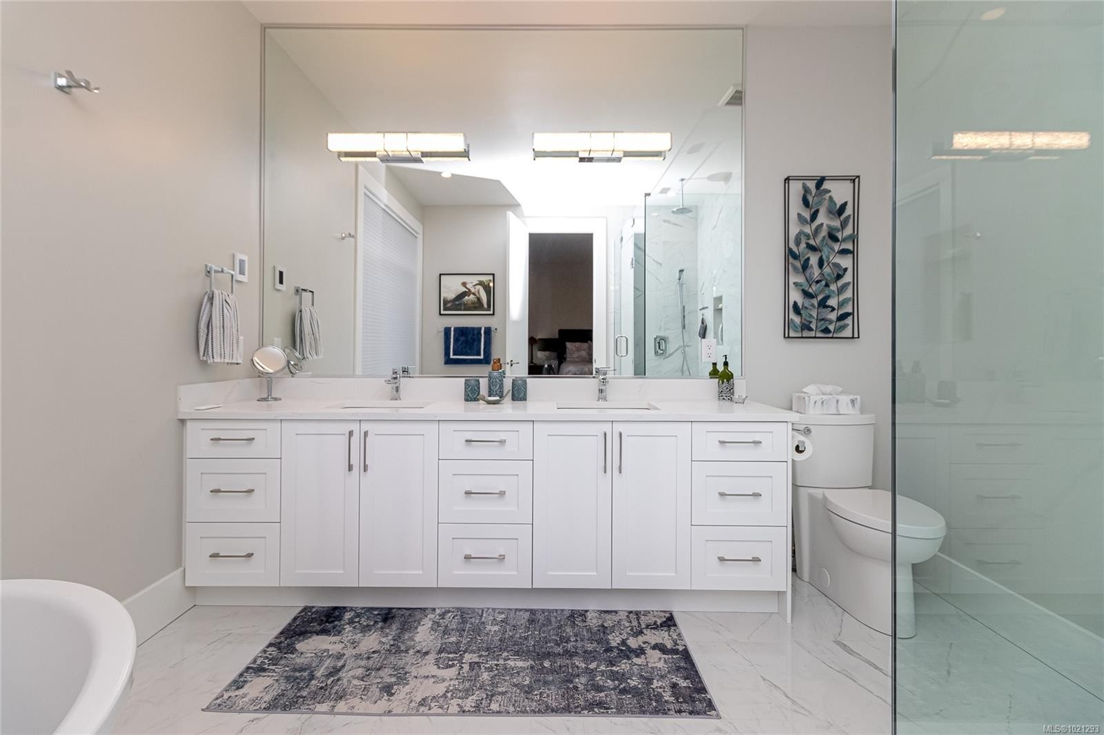 3412 Caldera Crt, Langford, BC - Indoor Photo Showing Bathroom