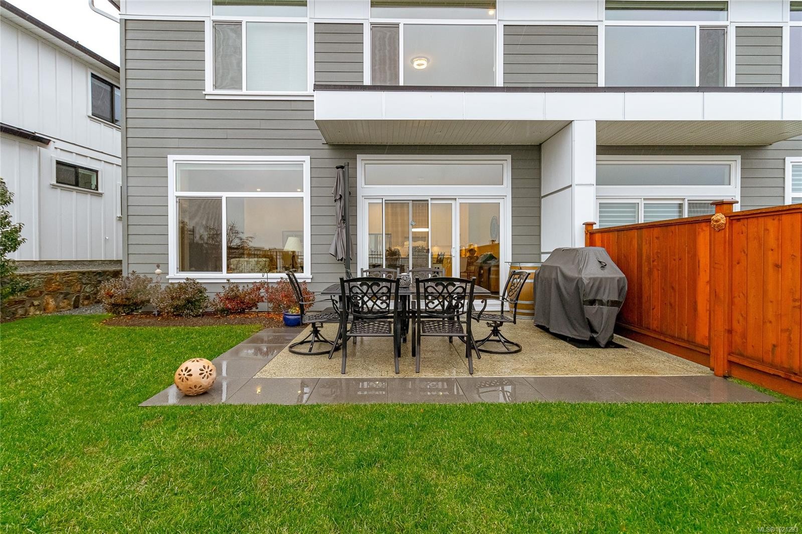 3412 Caldera Crt, Langford, BC - Outdoor With Exterior