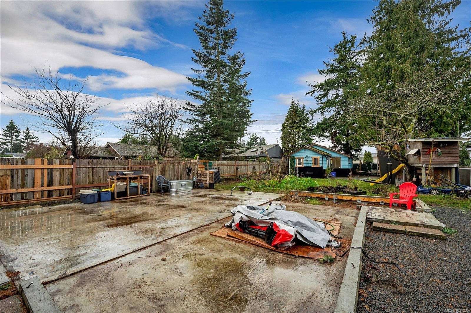 517 Dogwood St, Campbell River, BC