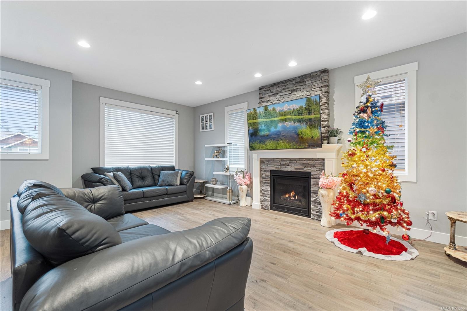 994 Douglas Ave, Nanaimo, BC