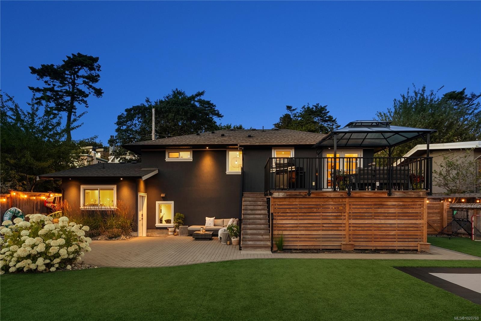 2095 Lorne Terr, Oak Bay, BC