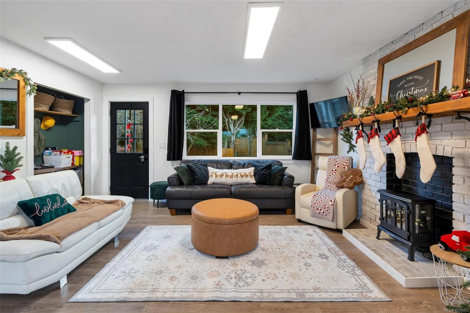 2260 Sooke Rd, Colwood, BC