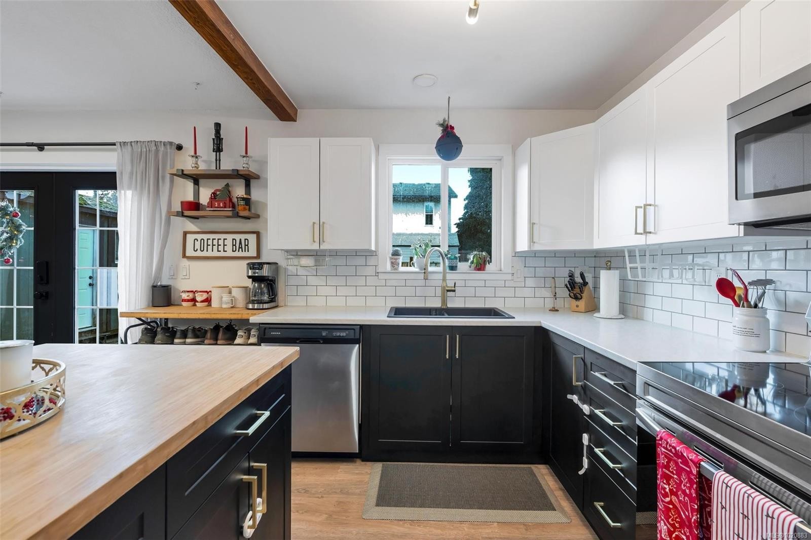 2260 Sooke Rd, Colwood, BC