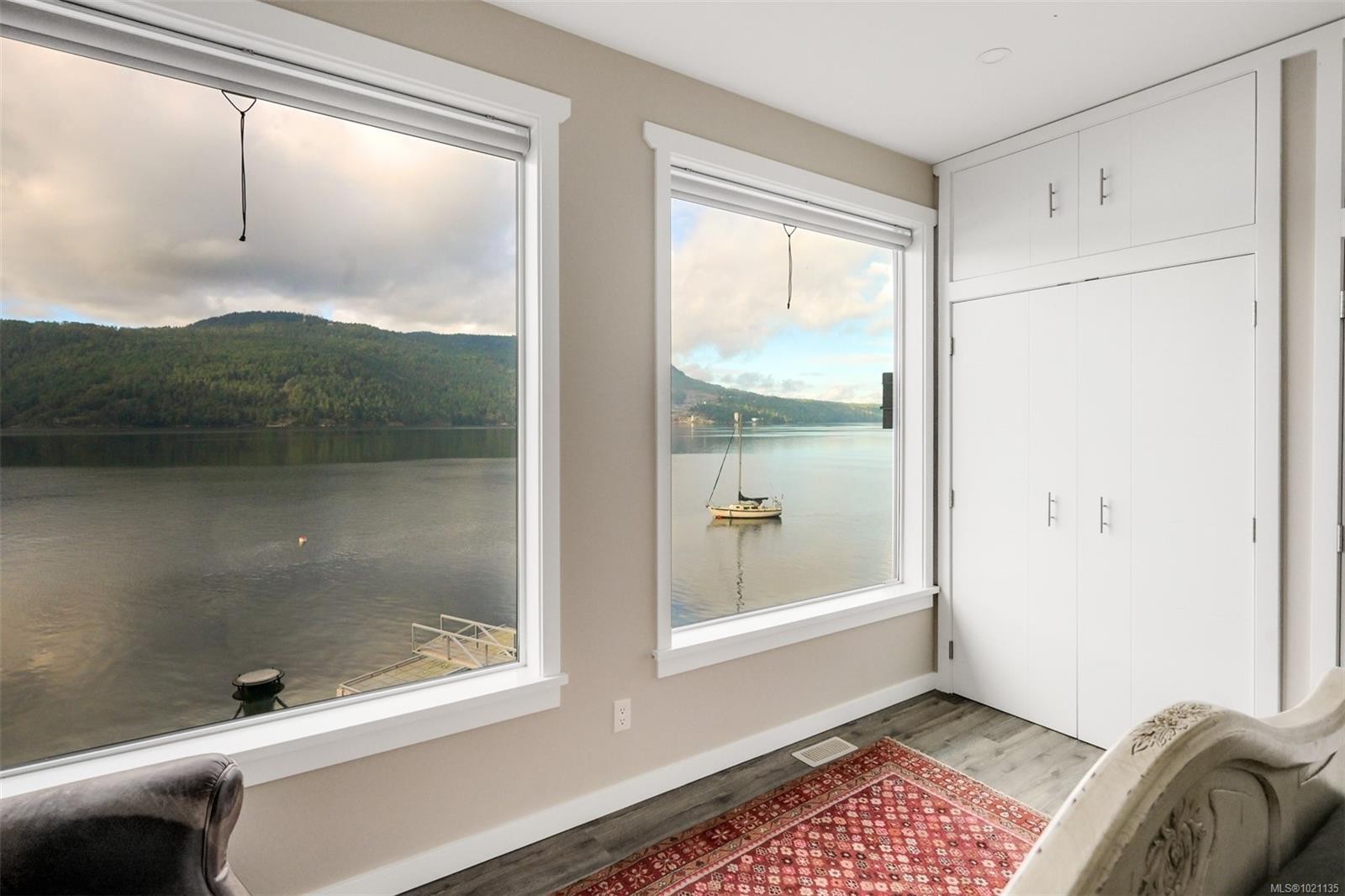 6800 Mark Lane, Central Saanich, BC