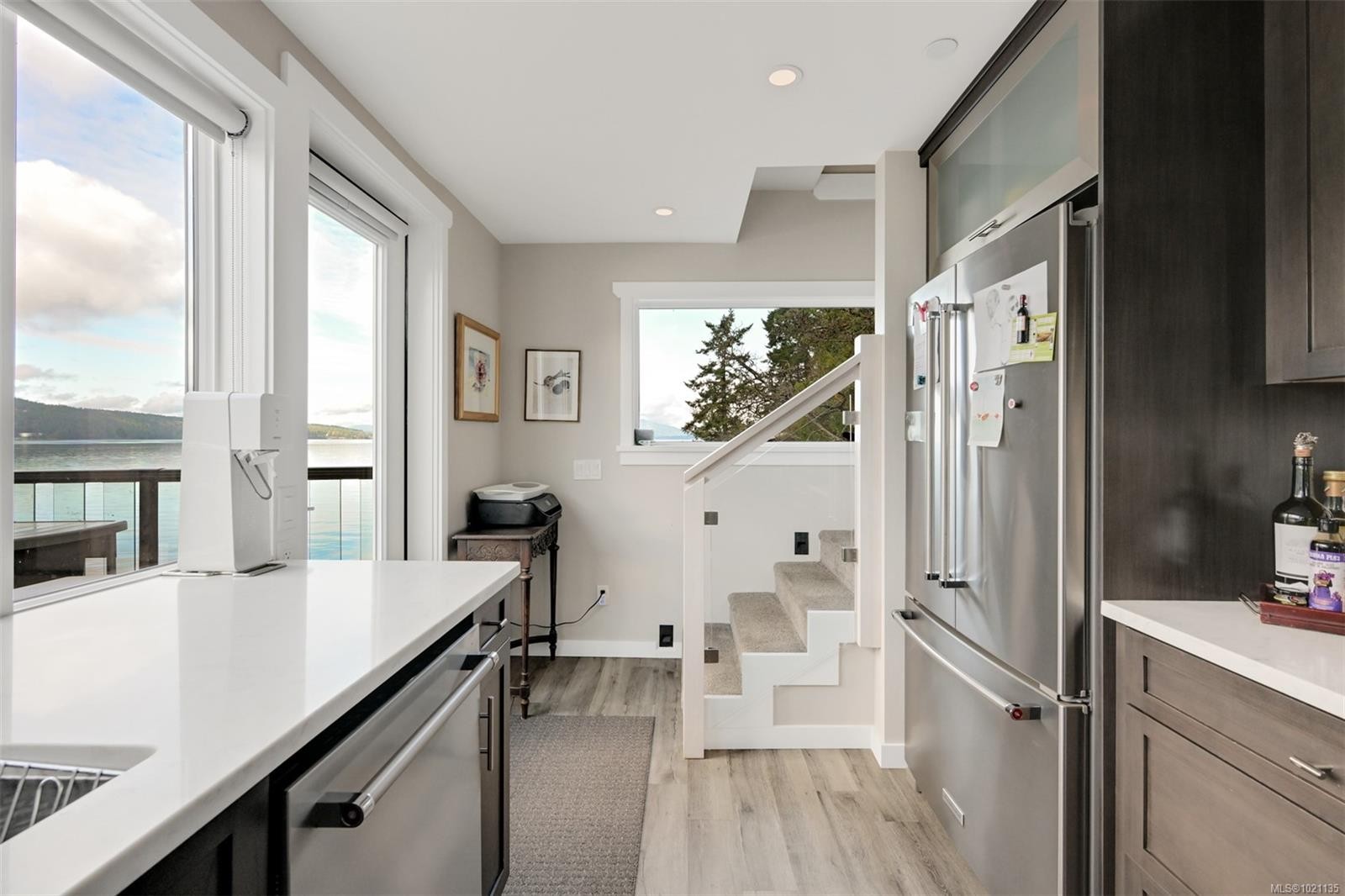 6800 Mark Lane, Central Saanich, BC