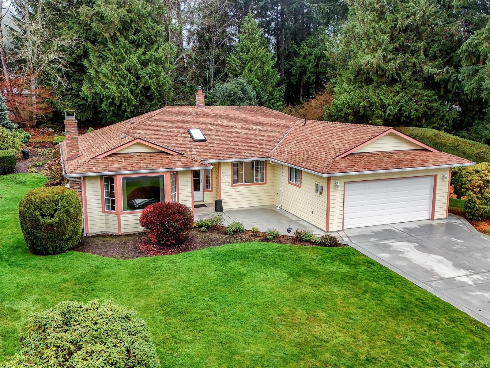 8618 Kingcome Cres, North Saanich, BC