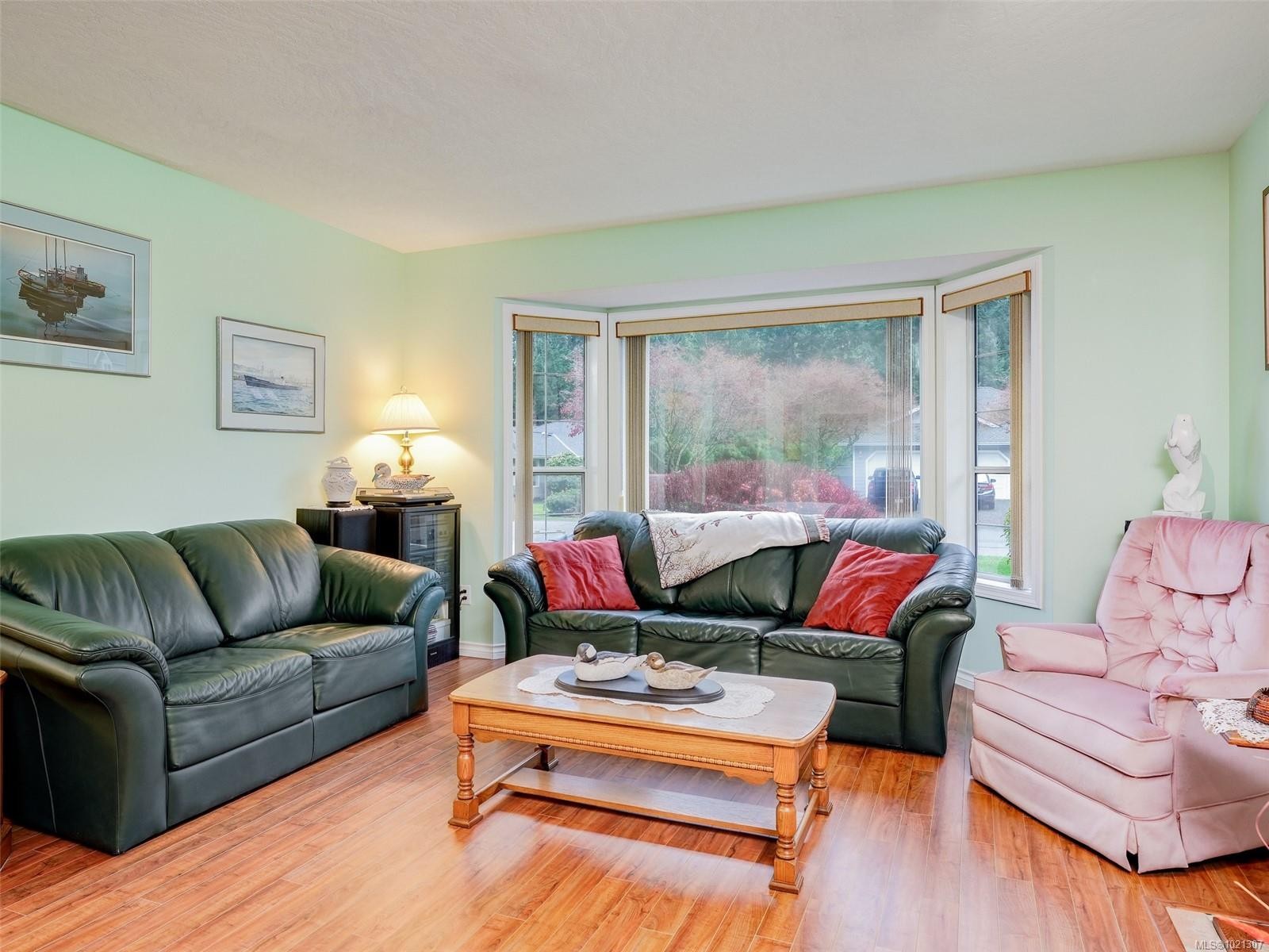 8618 Kingcome Cres, North Saanich, BC