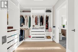 2nd primary sized walk-in closet access to bath -