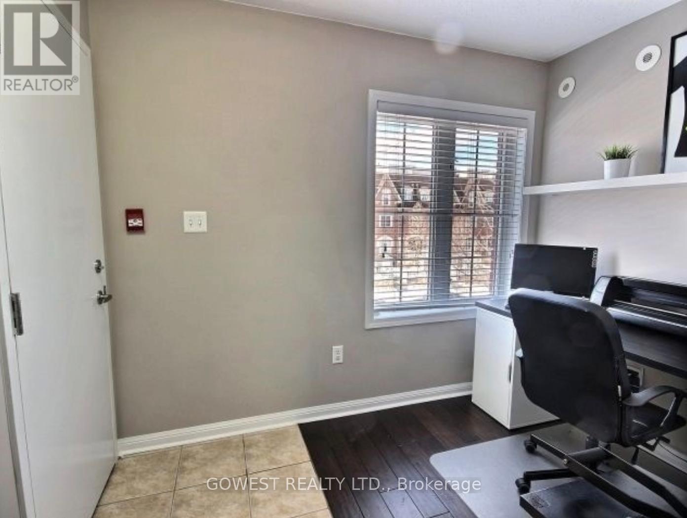 5 - 614 Shoreline Drive, Mississauga, ON - Indoor Photo Showing Office