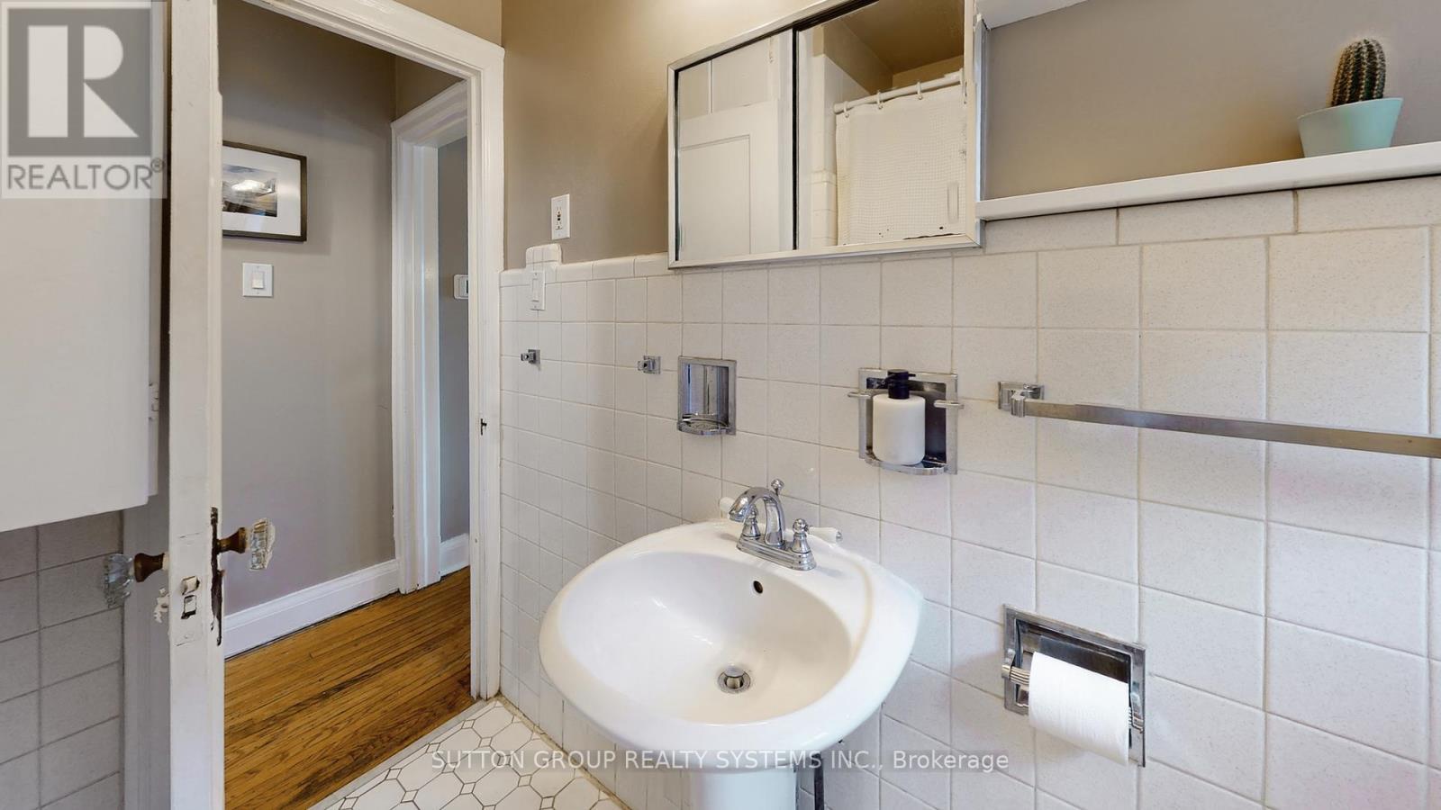 51 Juliet Crescent, Toronto, ON - Indoor Photo Showing Bathroom
