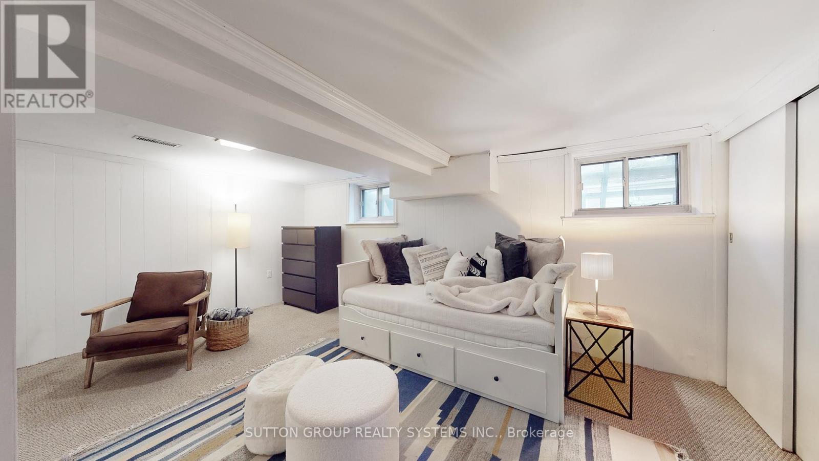 51 Juliet Crescent, Toronto, ON - Indoor