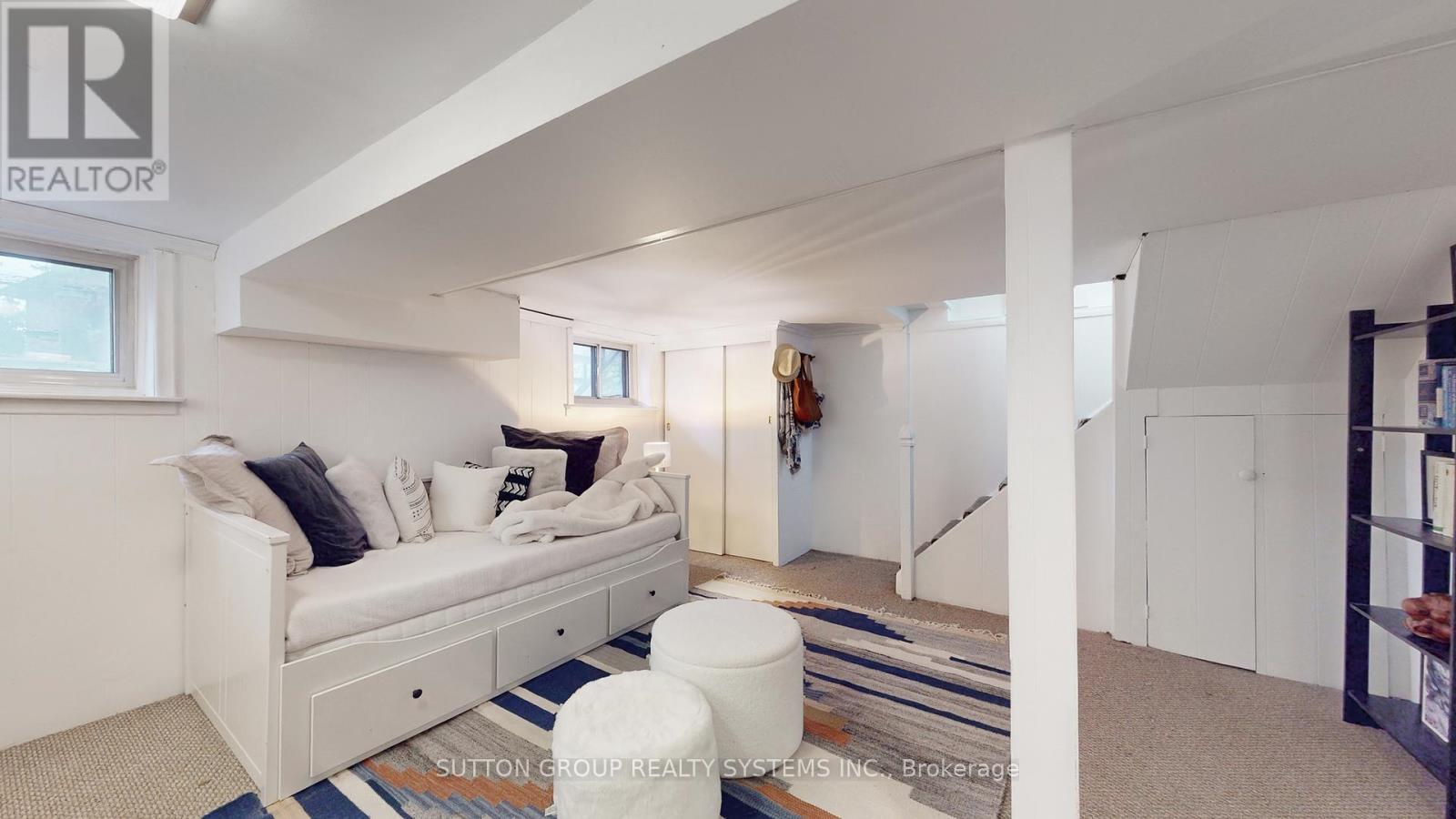 51 Juliet Crescent, Toronto, ON - Indoor