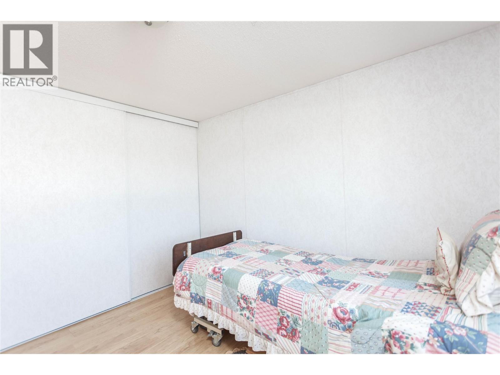 Second Bedroom with Large Closet - 71 Antoine Road Unit# 4, Vernon, BC