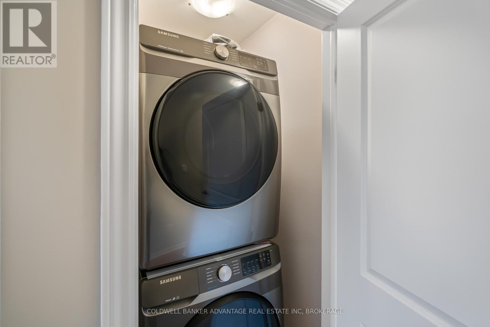 177 Louise Street, Welland (Lincoln/Crowland), ON - Indoor Photo Showing Laundry Room