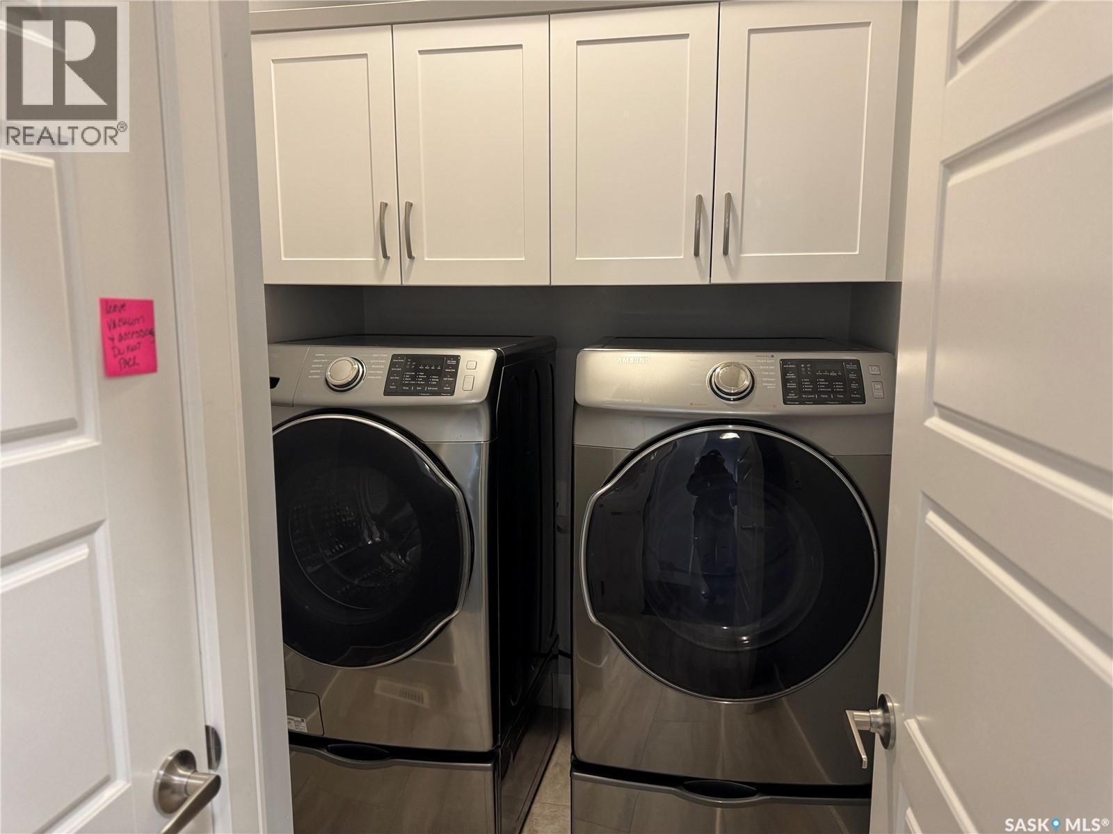 21 103 Pohorecky Crescent, Saskatoon, SK - Indoor Photo Showing Laundry Room