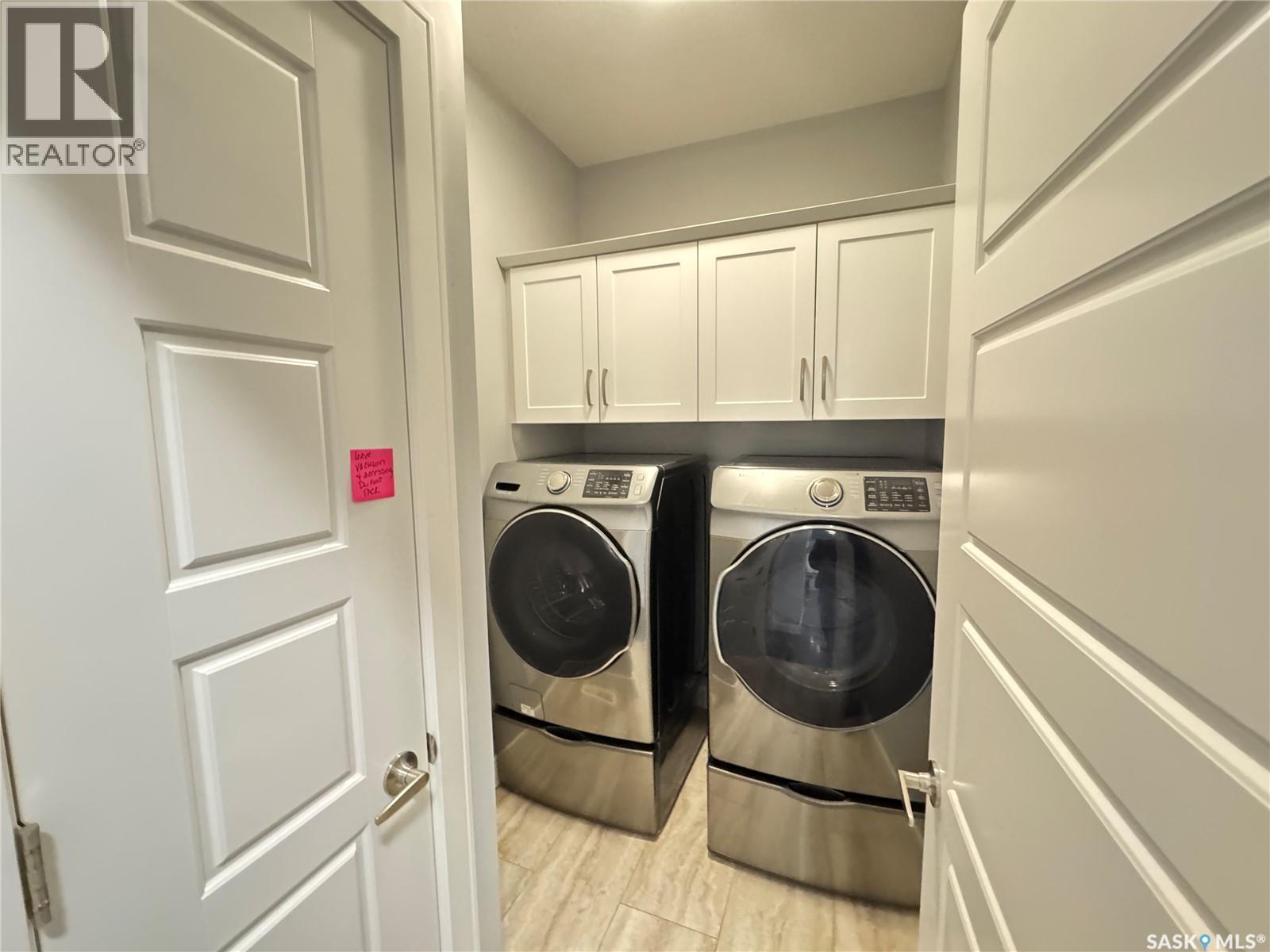 21 103 Pohorecky Crescent, Saskatoon, SK - Indoor Photo Showing Laundry Room