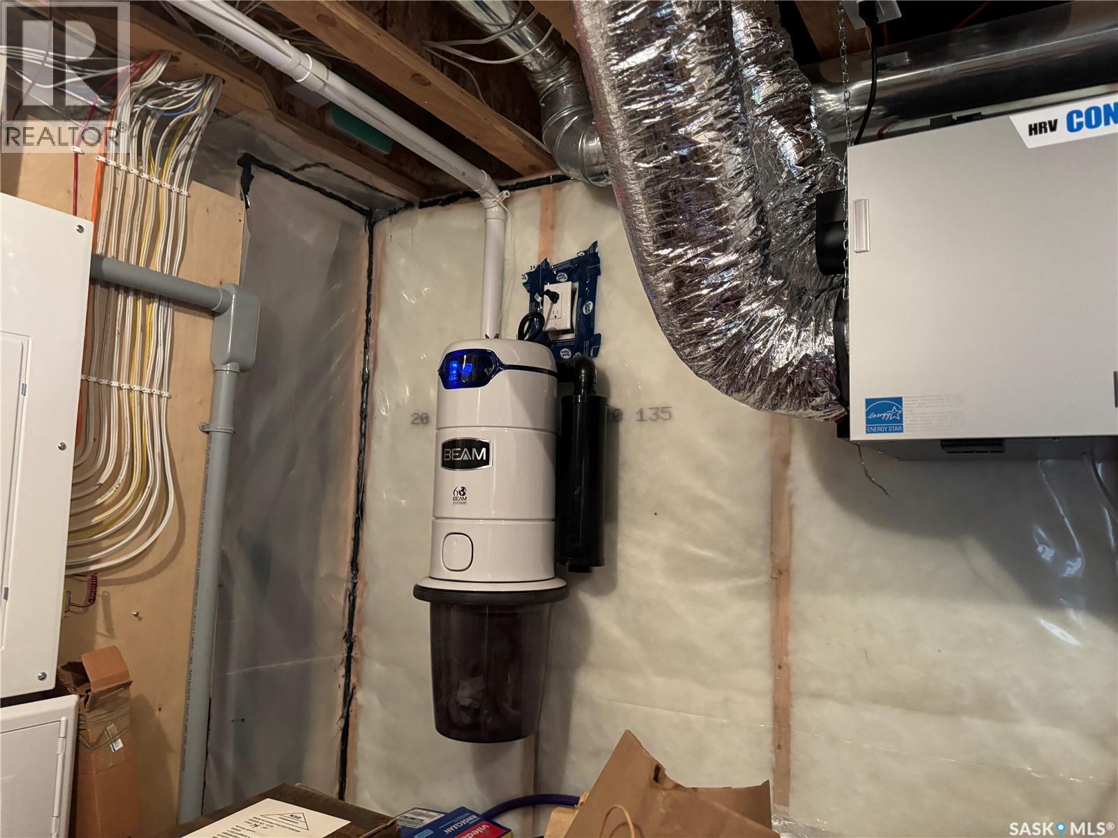 21 103 Pohorecky Crescent, Saskatoon, SK - Indoor Photo Showing Basement