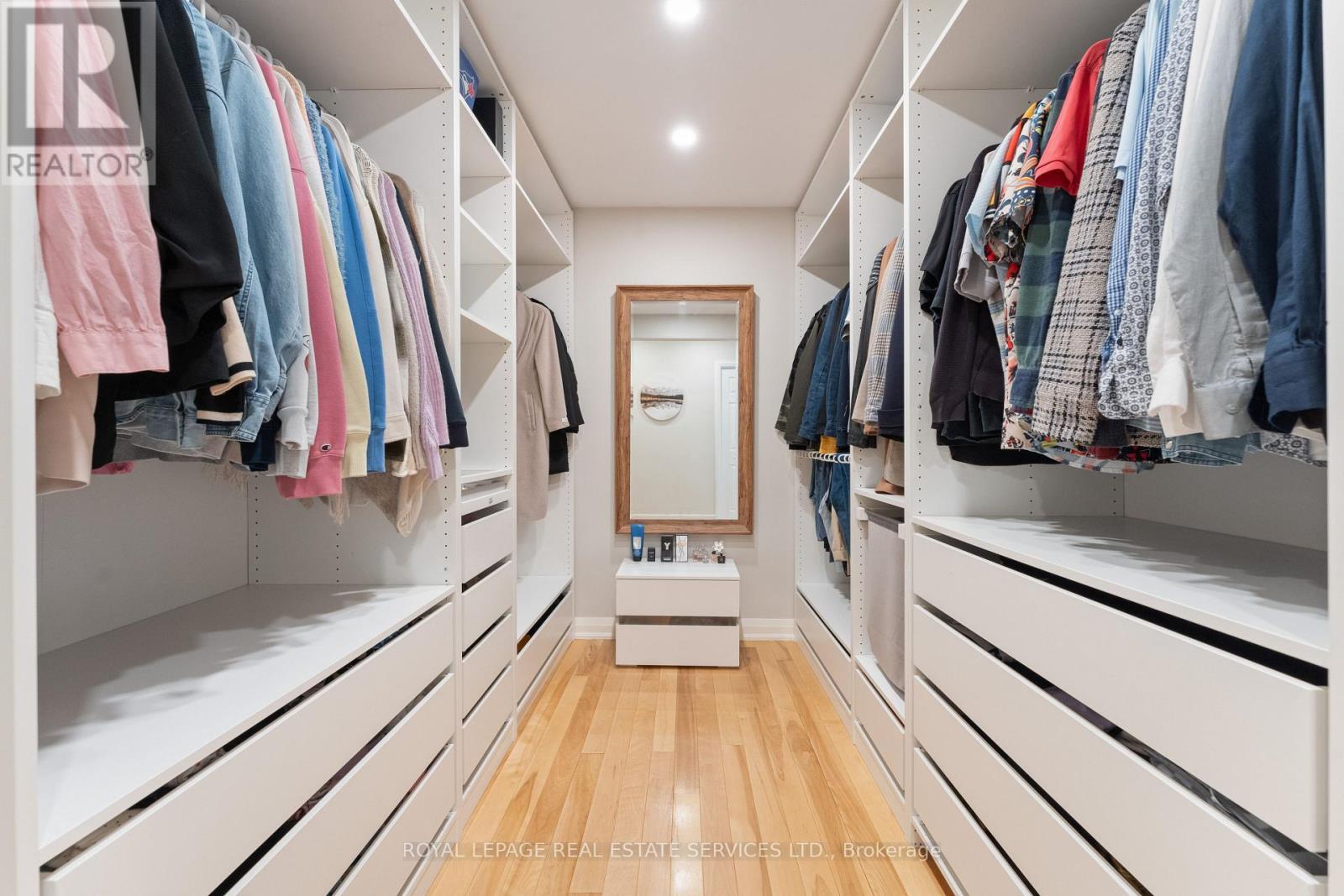 Primary Walk-In Closet with Custom Built-Ins - 136 Mohawk Road, Hamilton, ON - Indoor With Storage