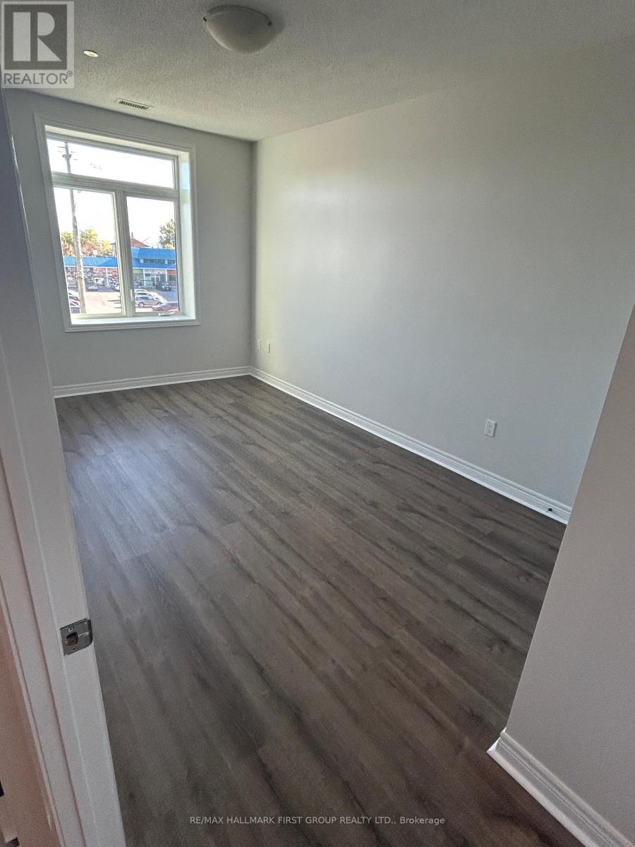 310 - 7768 Kennedy Road, Markham, ON - Indoor Photo Showing Other Room