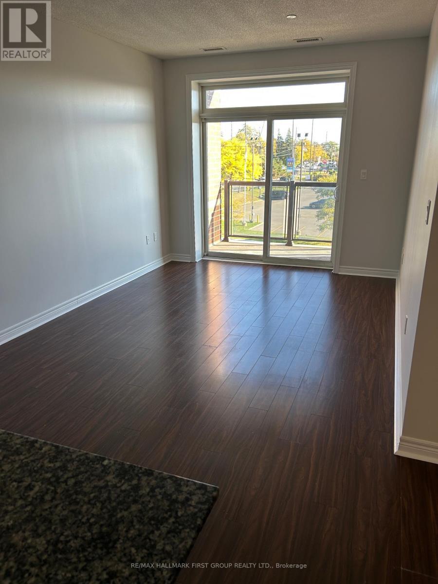 310 - 7768 Kennedy Road, Markham, ON - Indoor