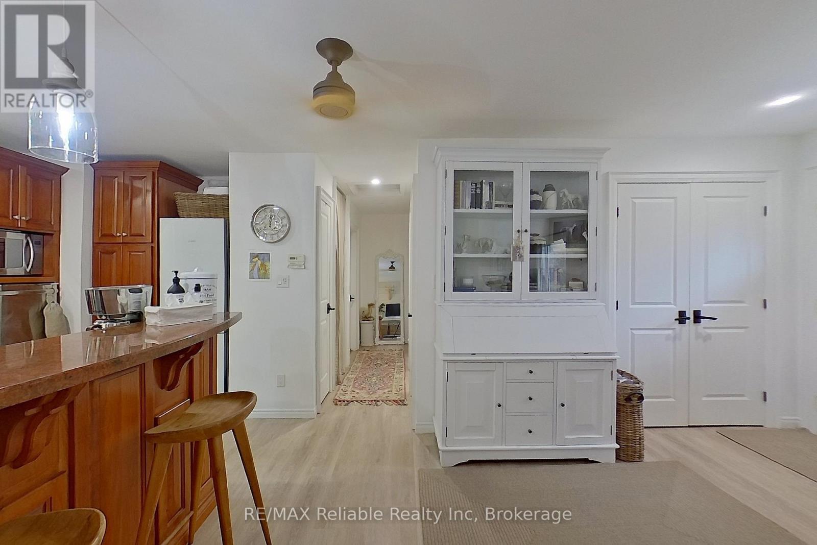 57 Cameron Street, Bluewater (Bayfield), ON - Indoor