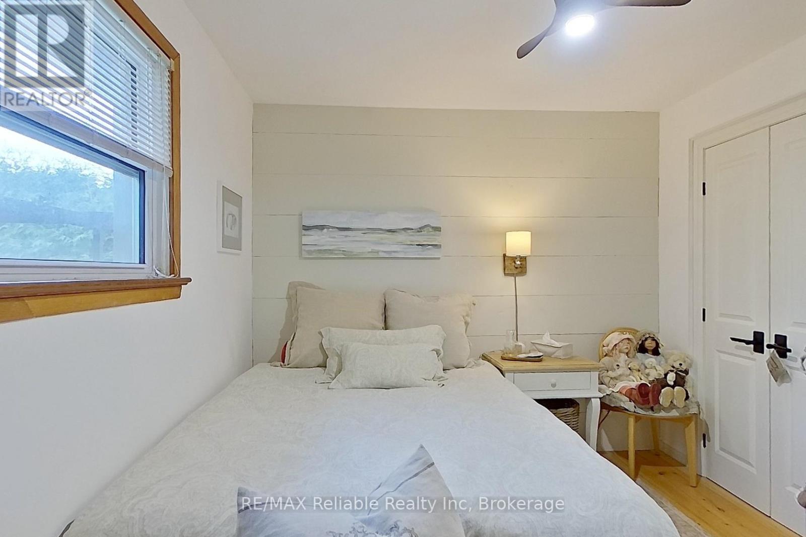 57 Cameron Street, Bluewater (Bayfield), ON - Indoor Photo Showing Bedroom