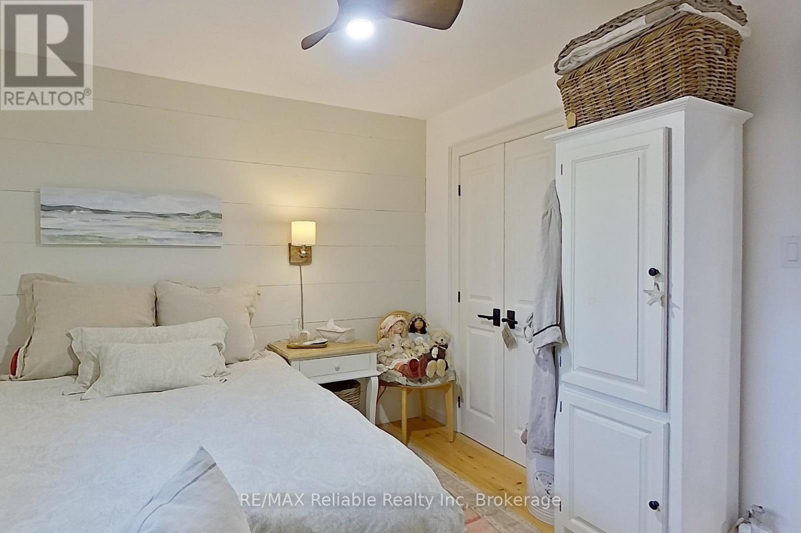 57 Cameron Street, Bluewater (Bayfield), ON - Indoor Photo Showing Bedroom