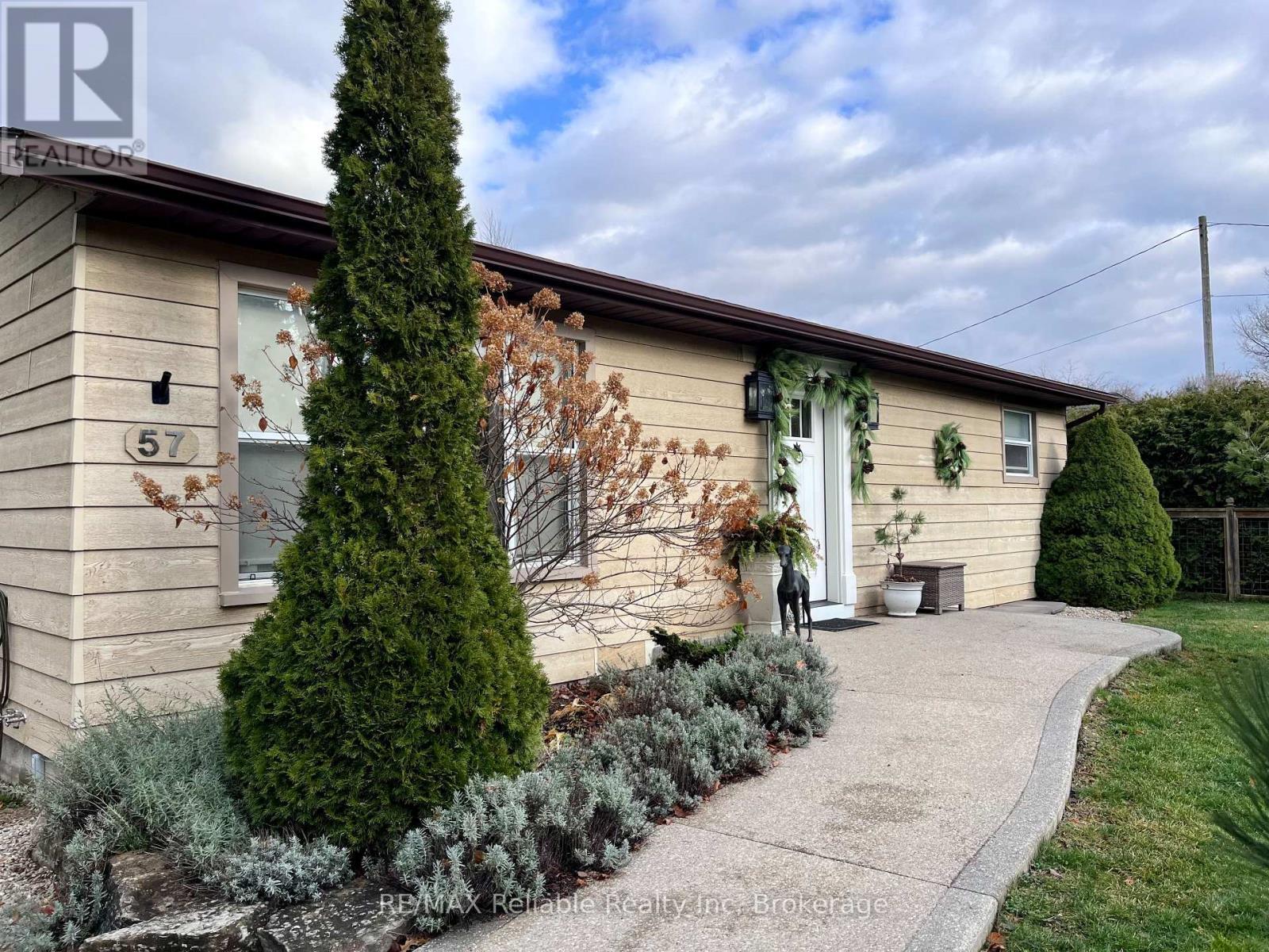 57 Cameron Street, Bluewater (Bayfield), ON - Outdoor