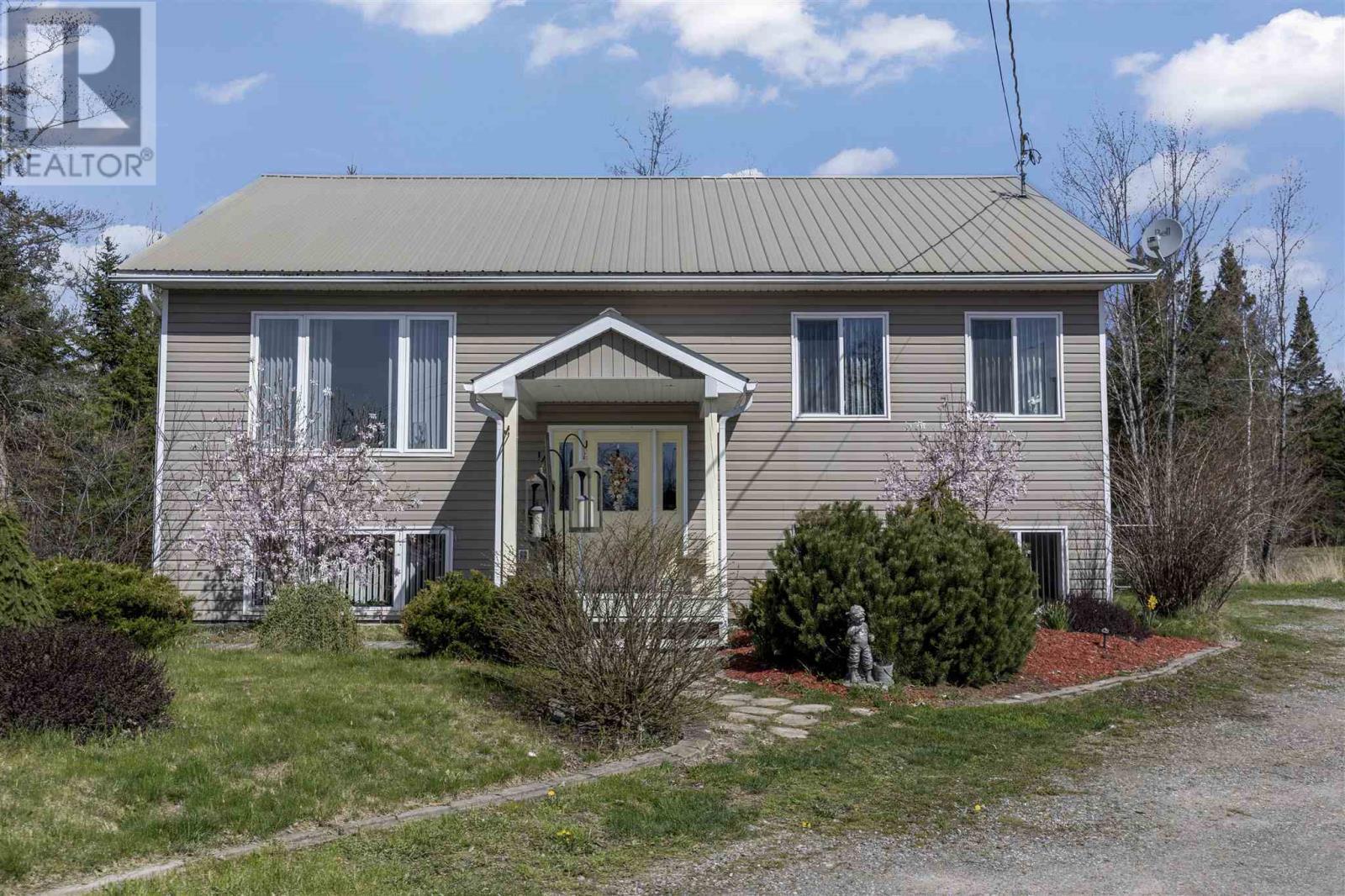 8450 Highway 17 E, Bruce Mines, ON