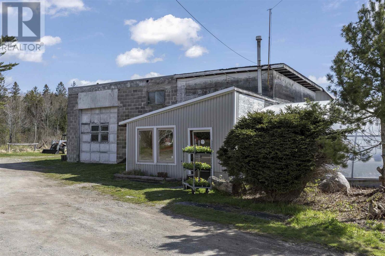 8450 Highway 17 E, Bruce Mines, ON