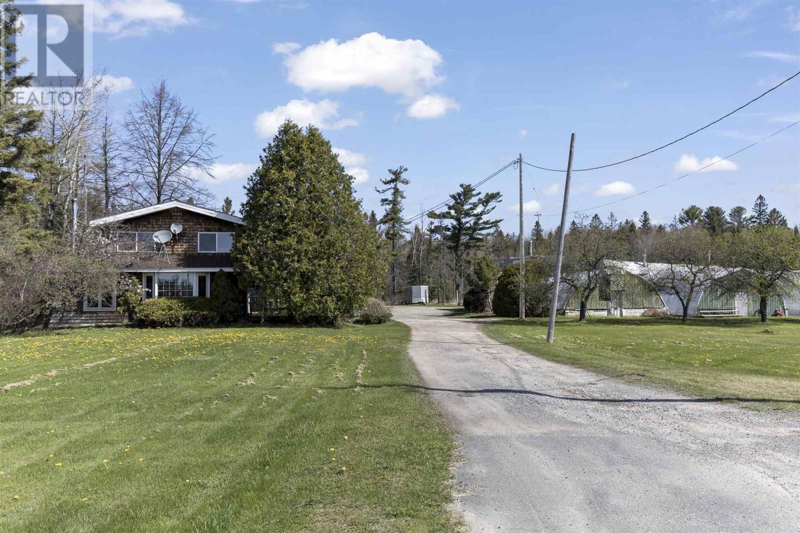 8450 Highway 17 E, Bruce Mines, ON