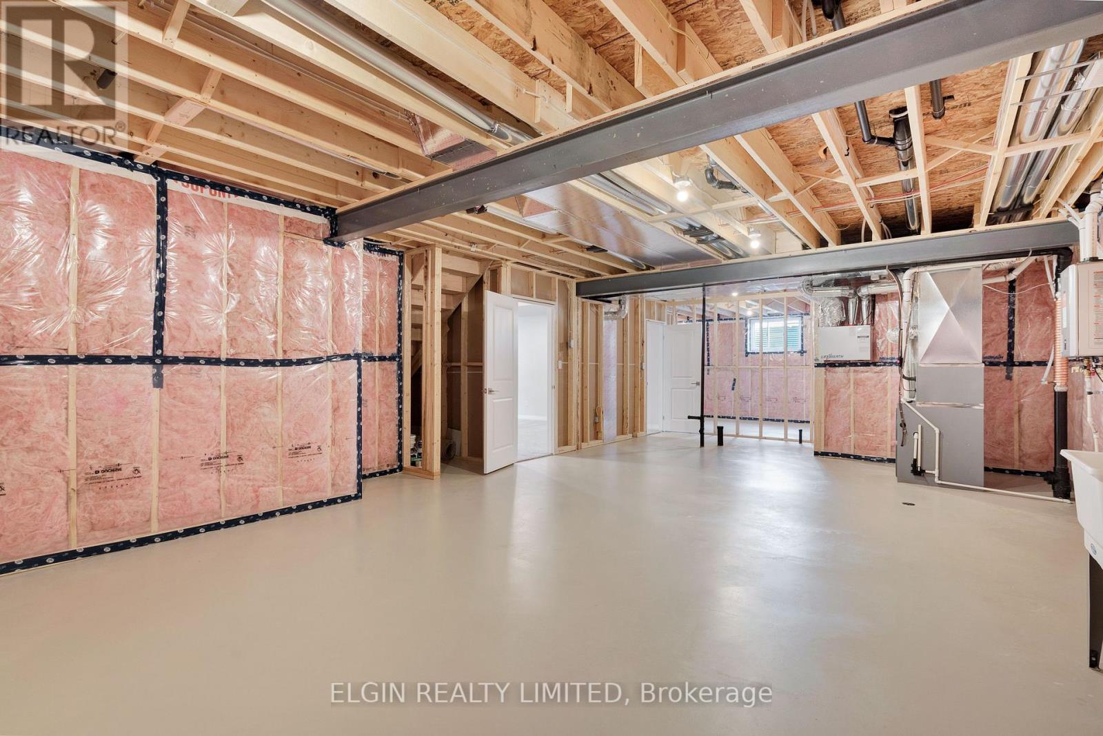 8 Hartland Circle, St. Thomas, ON - Indoor Photo Showing Basement