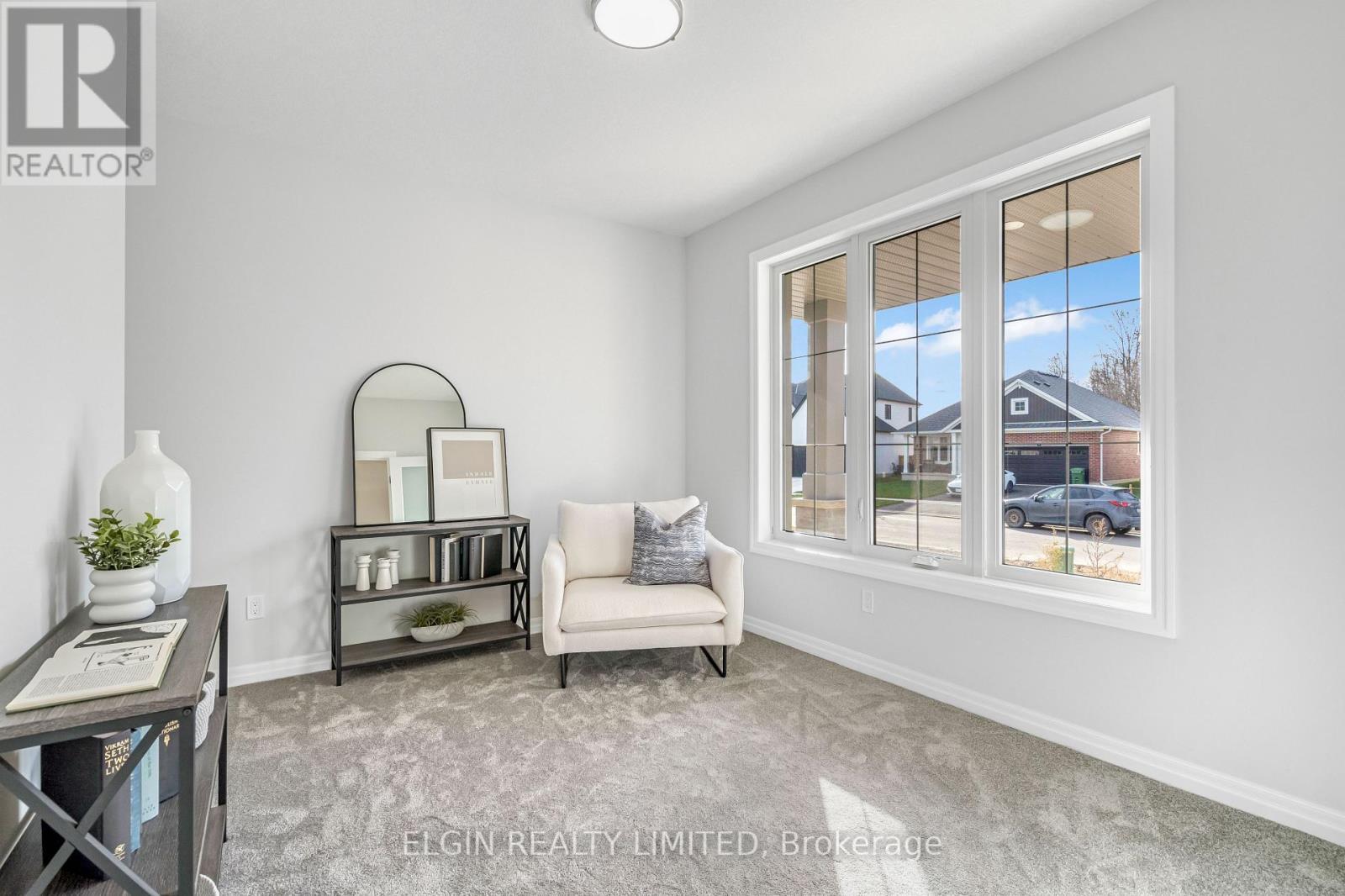 8 Hartland Circle, St. Thomas, ON - Indoor