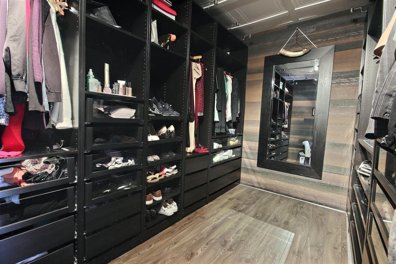 Rangement - 761 Av. Terry-Fox, Rouyn-Noranda, QC -