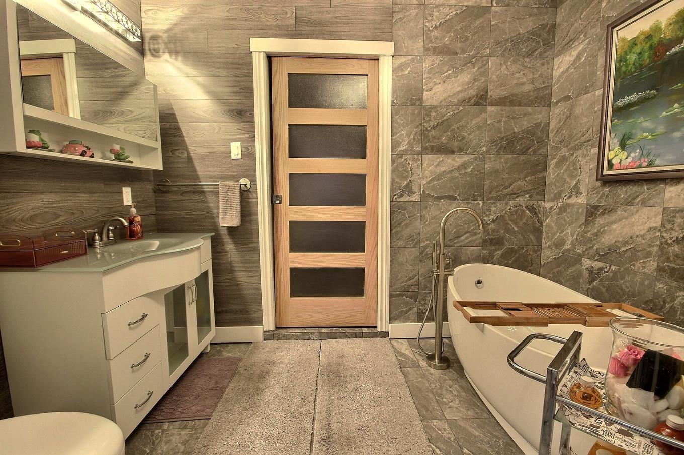 Salle de bains - 761 Av. Terry-Fox, Rouyn-Noranda, QC - Indoor Photo Showing Bathroom