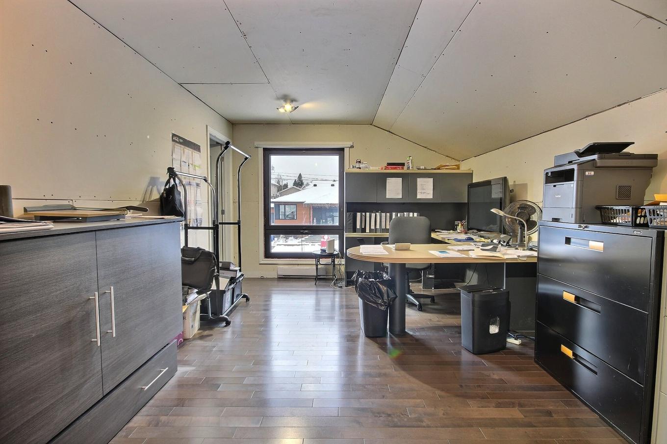 Autre - 761 Av. Terry-Fox, Rouyn-Noranda, QC - Indoor