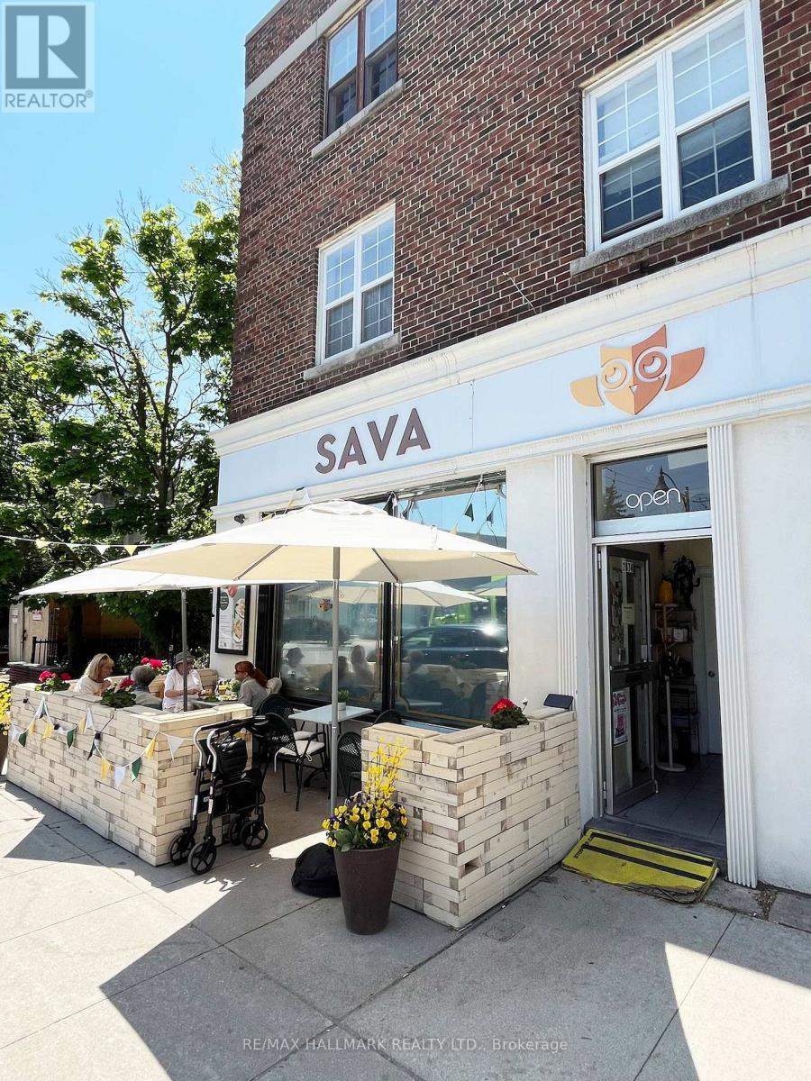 2674 Yonge Street, Toronto, ON