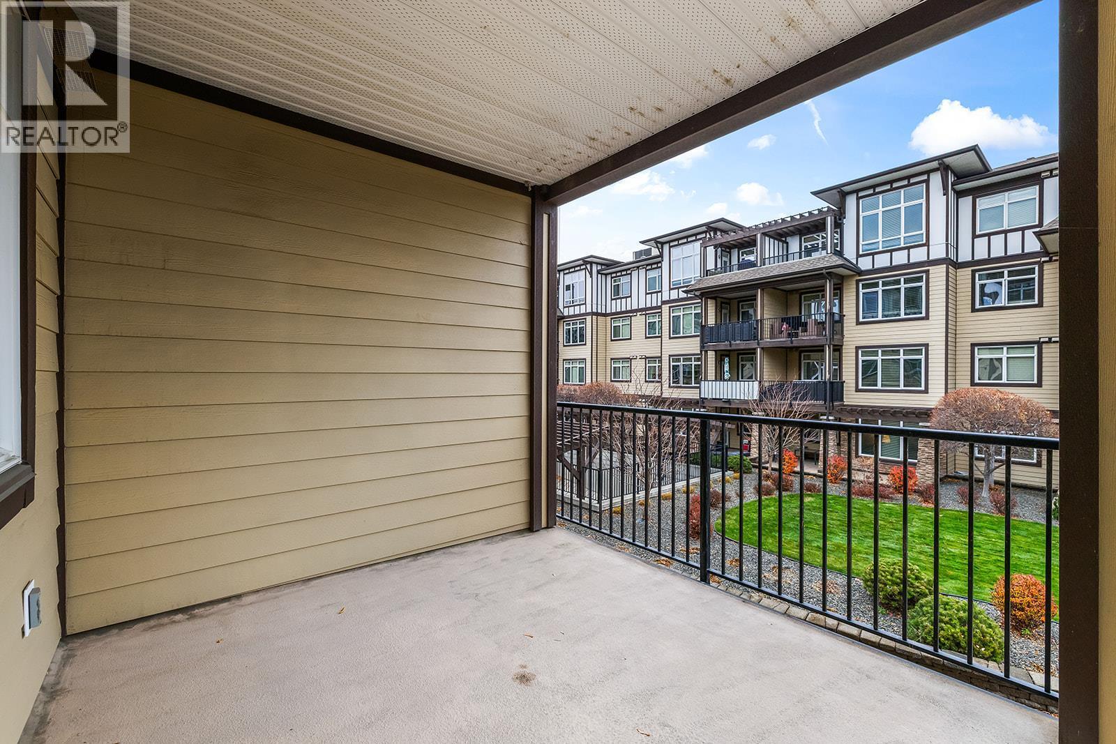 3843 Brown Road Unit# 2211, West Kelowna, BC - Outdoor With Exterior