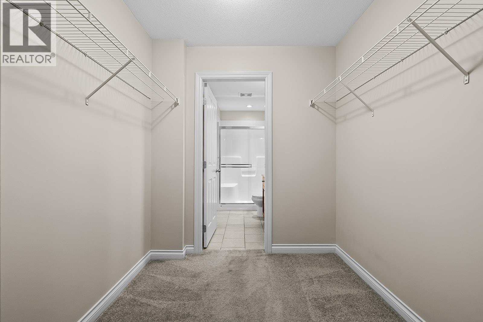 3843 Brown Road Unit# 2211, West Kelowna, BC - Indoor With Storage